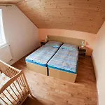 Svata Trojice 홈스테이 Trhové Sviny